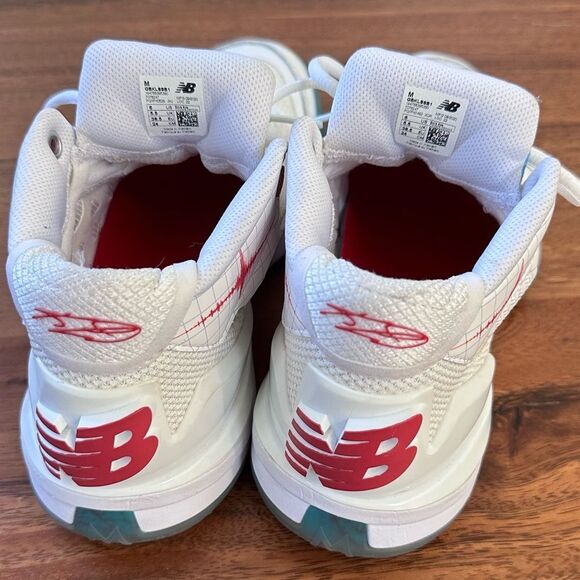 New Balance Kawhi Leonard Men's Size 6 Seismic White Basketball Shoes - Picture 9 of 11